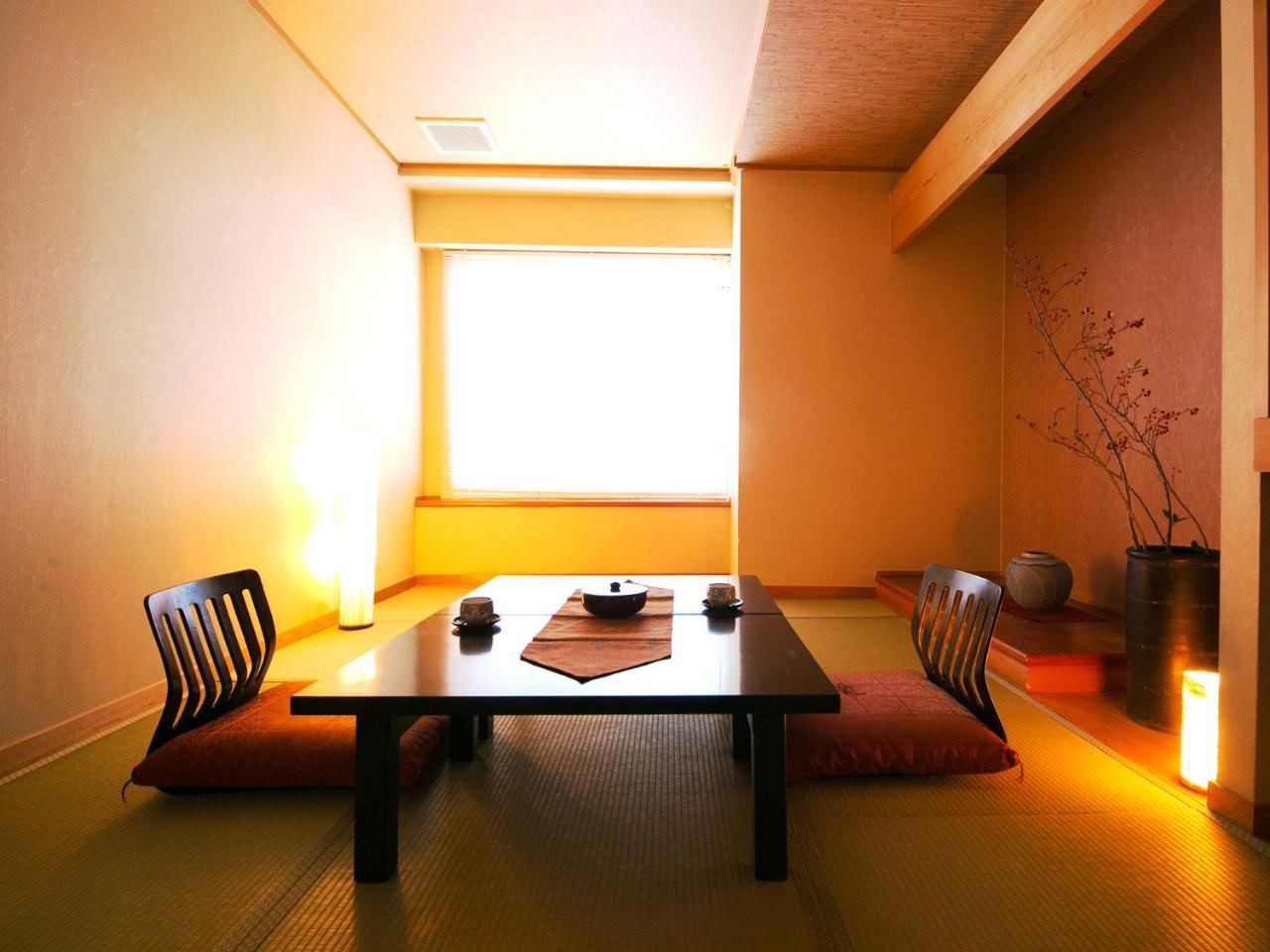 Matsukaze Hotel Toyota  Exterior photo